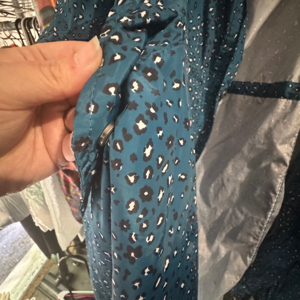 Torrid Blue Patterned Nylon Jacket - image 4